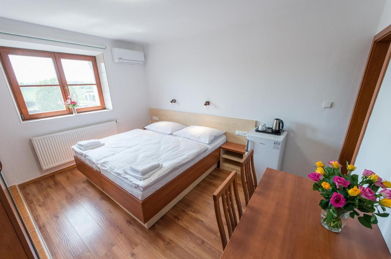 Penzion Leknín Třeboň Esterno foto