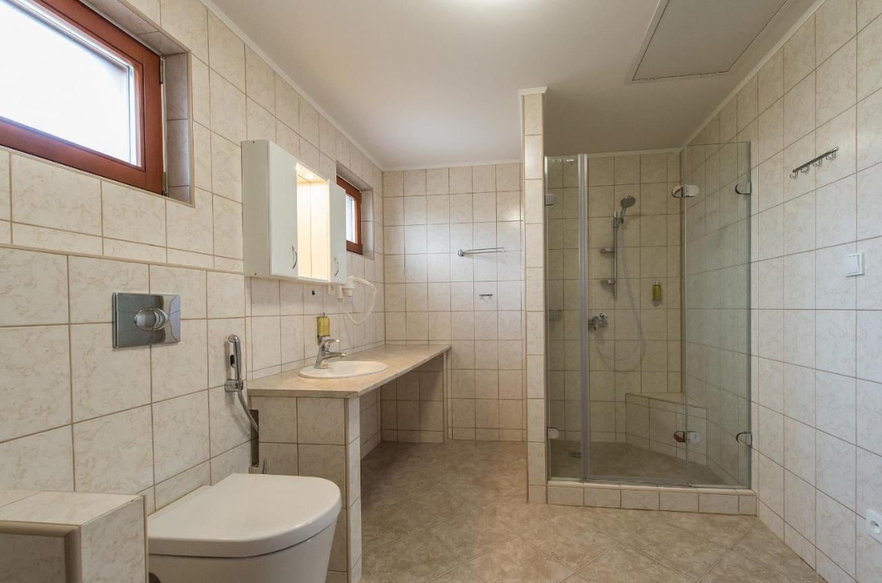 Penzion Leknín Třeboň Esterno foto